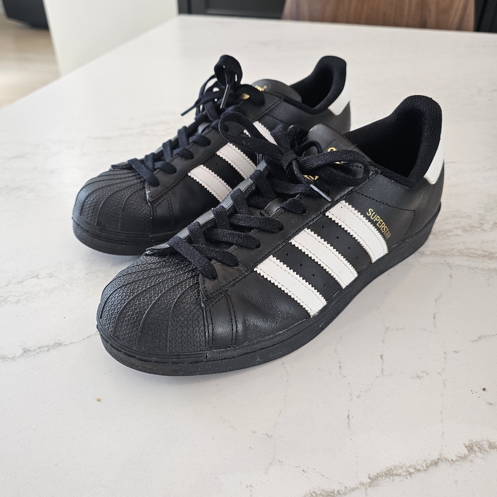 Adidas black superstar womens size 10